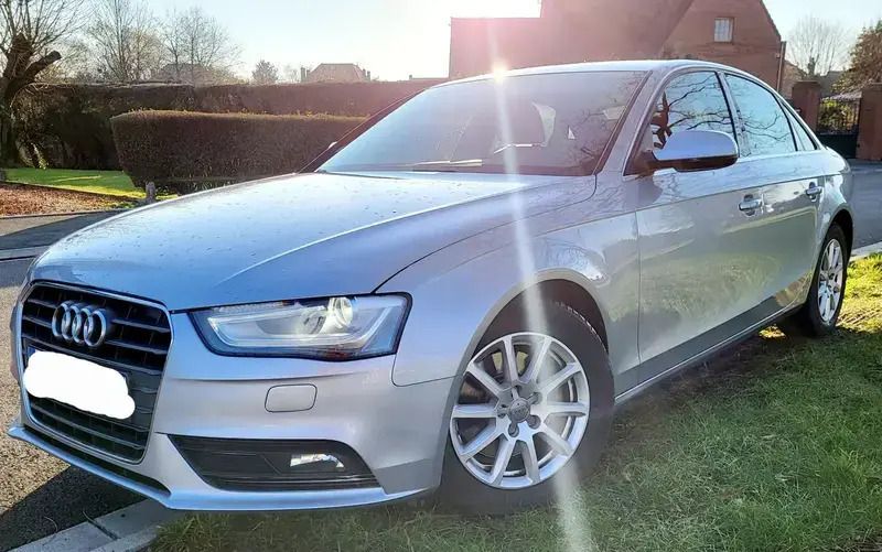Utilisé 2015 Audi A4 Business Berline | 14 000 € (Prix juste) - Image 1/4