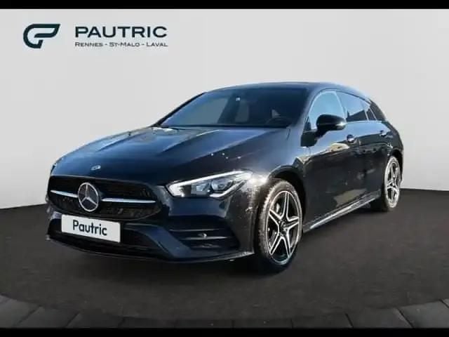 Noir Occasion 2021 Mercedes CLA250e Shooting Brake Business Break | 26 980 € - Image 1/4