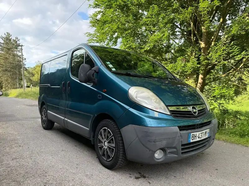 Utilisé 2011 Opel Vivaro Van | 5 700 € - Image 1/4