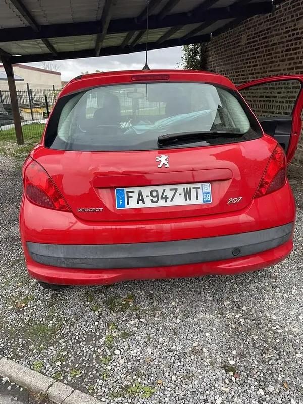 Occasion Peugeot 207 Premium 72 ch (52 kW) 2009 Rouge Berline