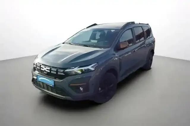 Gris urban Occasion 2025 Dacia Jogger Monospace | 22 100 € (Prix juste) - Image 1/4