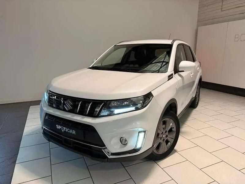 Blanc Occasion 2023 Suzuki Vitara GL SUV | 20 990 € (Prix juste) - Image 1/4