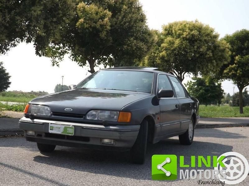 Gris Utilisé 1989 Ford Scorpio Berline | 3 900 € - Image 1/4