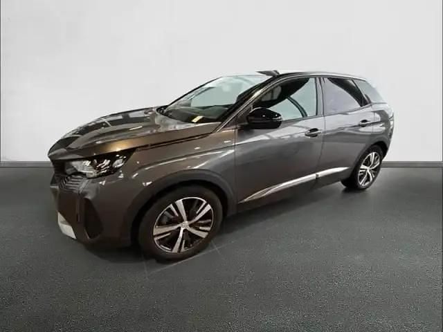 Gris Utilisé 2023 Peugeot 3008 Allure SUV | 24 900 € (Super prix) - Image 1/4