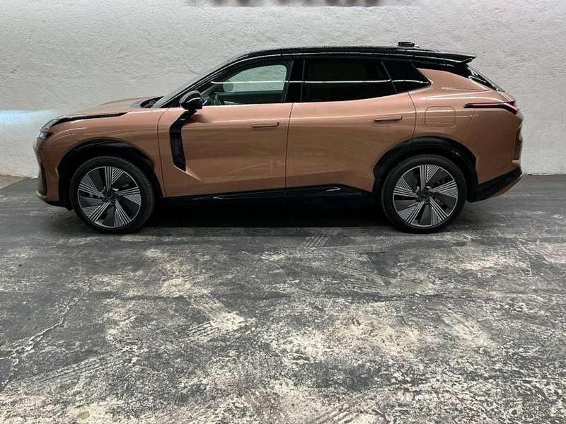 Occasion Lynk & Co 08 141 ch (103 kW) 2025 SUV