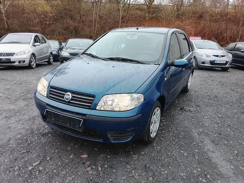 Occasion Fiat Punto Emotion 79 ch (58 kW) 2005 Bleu Citadine