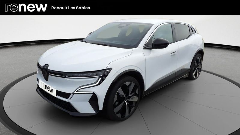 Blanc Utilisé 2022 Renault Mégane Techno SUV | 25 980 € (Prix juste) - Image 1/4