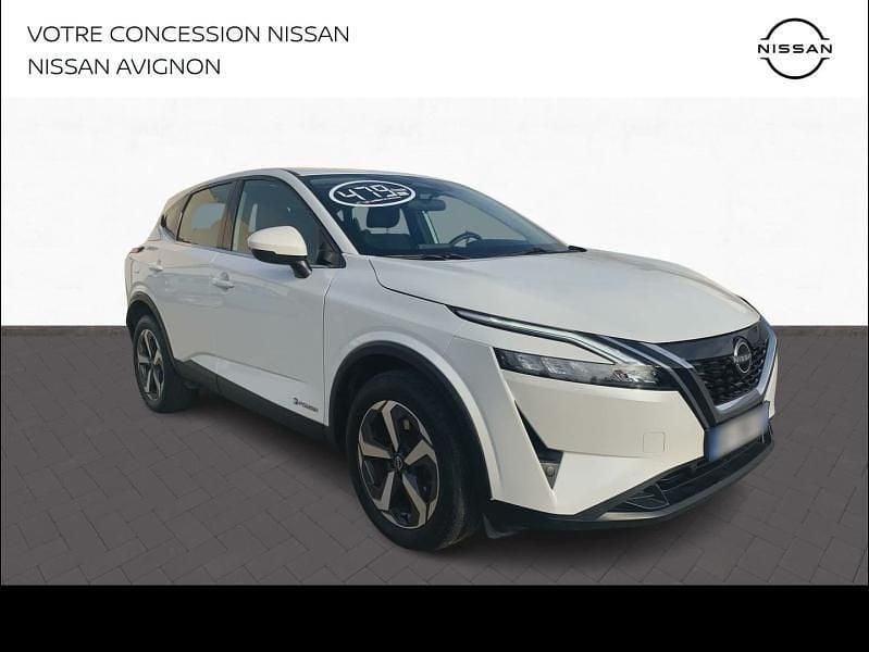 Blanc Utilisé 2023 Nissan Qashqai SUV | 28 990 € (Prix juste) - Image 1/4