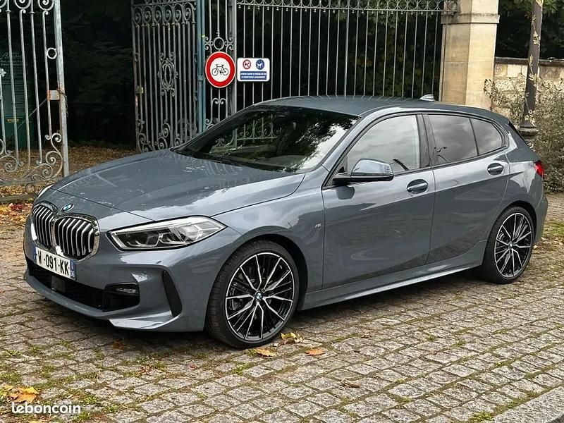 Gris Utilisé 2020 BMW 120 M Sport Citadine | 29 950 € (Prix juste) - Image 1/4