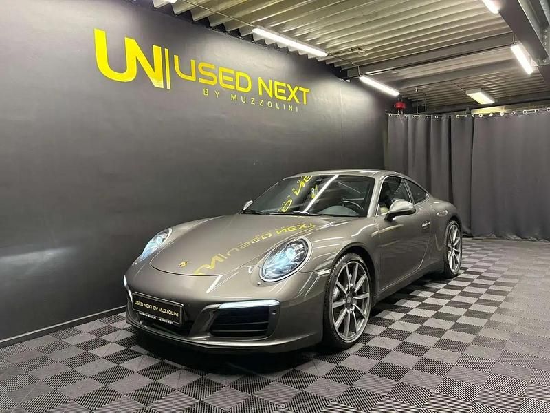 Gris Utilisé 2017 Porsche 911 Carrera Coupé | 84 900 € - Image 1/4