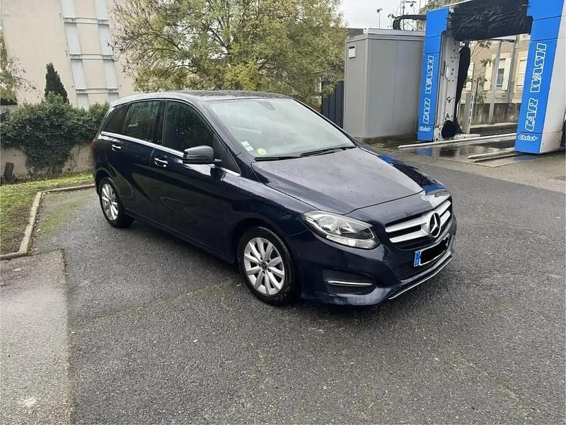Occasion Mercedes B180 109 ch (80 kW) 2017 Bleu Monospace