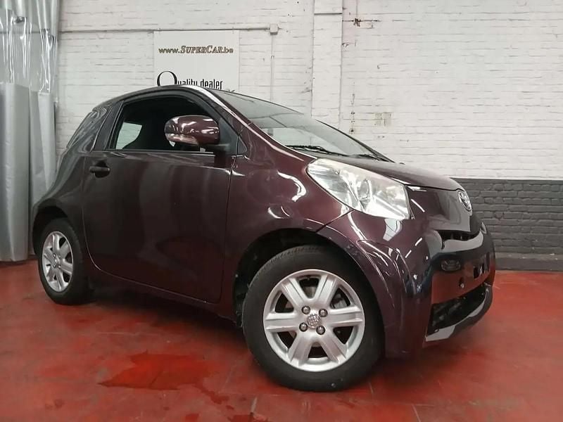 Brun Occasion 2012 Toyota iQ Comfort Citadine | 6 490 € (Prix juste) - Image 1/4