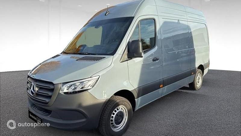 Gris Utilisé 2024 Mercedes Sprinter Van | 52 990 € - Image 1/4