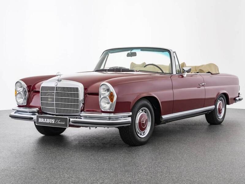Rouge Utilisé 1971 Mercedes 280 SE Cabriolet | 698 000 € - Image 1/4