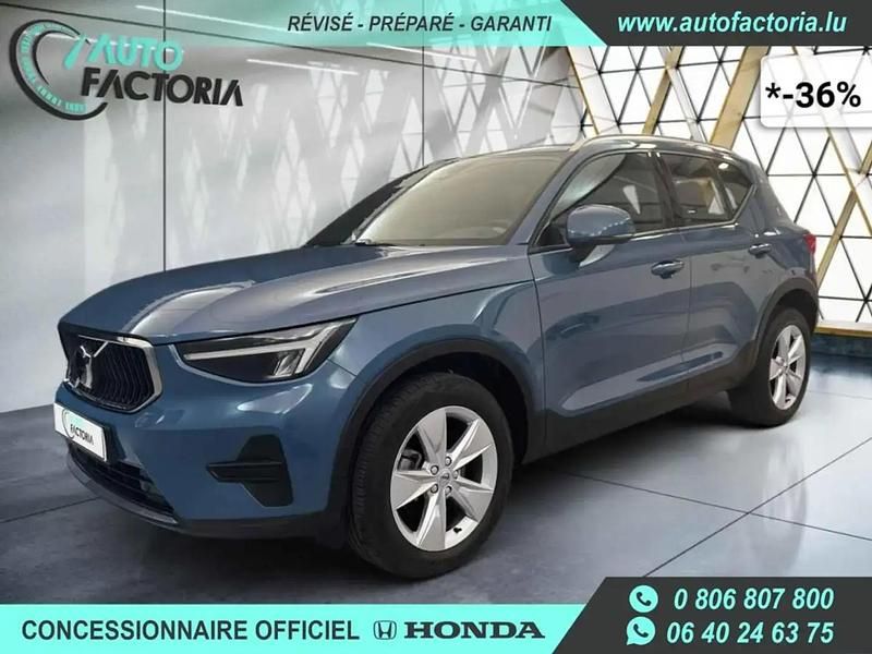 Bleu Utilisé 2023 Volvo XC40 SUV | 29 390 € (Super prix) - Image 1/4