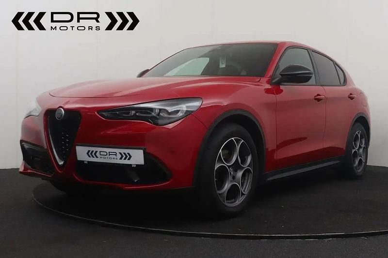 Rouge Utilisé 2023 Alfa Romeo Stelvio Sprint SUV | 34 995 € (Bon prix) - Image 1/4