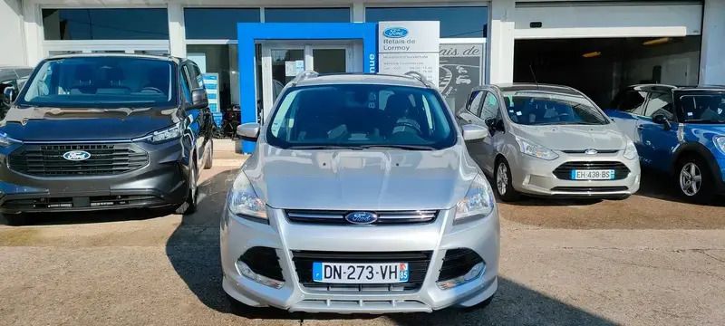 Gris Utilisé 2015 Ford Kuga Sport SUV | 17 480 € (Prix juste) - Image 1/4