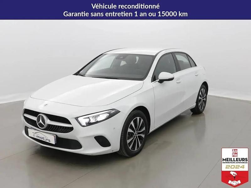Blanc Utilisé 2022 Mercedes E250 Style Berline | 27 900 € (Prix juste) - Image 1/4