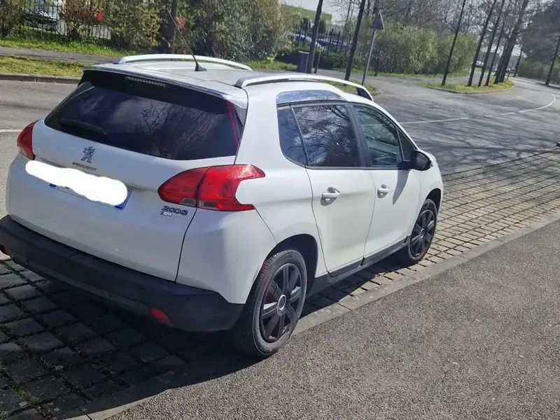 Utilisé 2014 Peugeot 2008 Allure SUV | 6 000 € (Prix assez cher) - Image 1/4