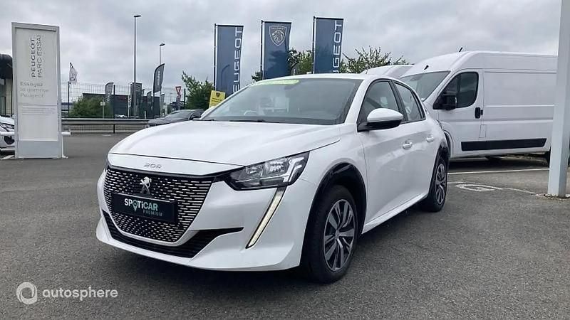 Blanc Utilisé 2022 Peugeot e-208 Active Citadine | 14 999 € (Bon prix) - Image 1/4
