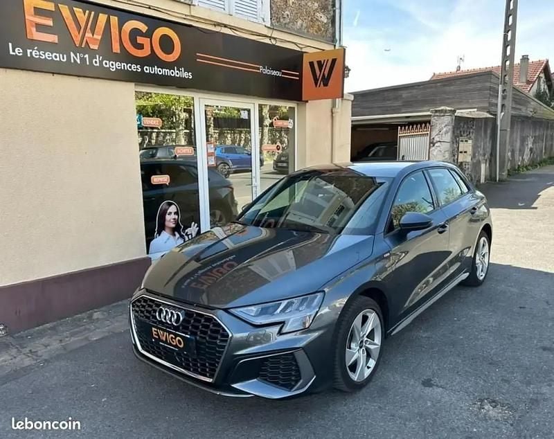 Gris Utilisé 2022 Audi A3 e-tron S-Line Citadine | 23 990 € (Super prix) - Image 1/4