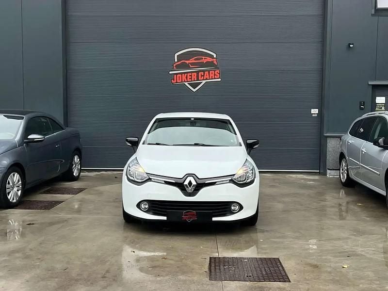 Blanc Utilisé 2016 Renault Clio IV Berline | 6 950 € (Bon prix) - Image 1/4