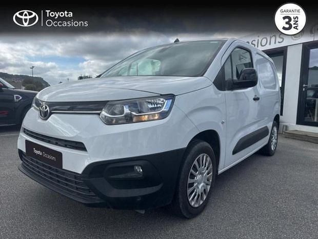 Blanc Utilisé 2024 Toyota Proace Van | 18 990 € - Image 1/4