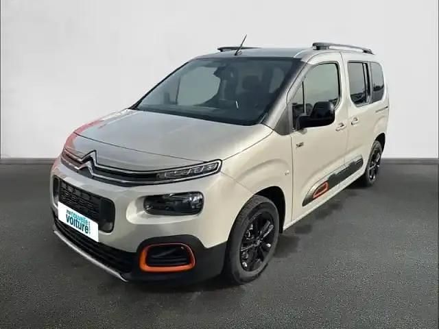 Beige Occasion 2021 Citroën Berlingo PureTech Monospace | 24 490 € (Prix juste) - Image 1/4