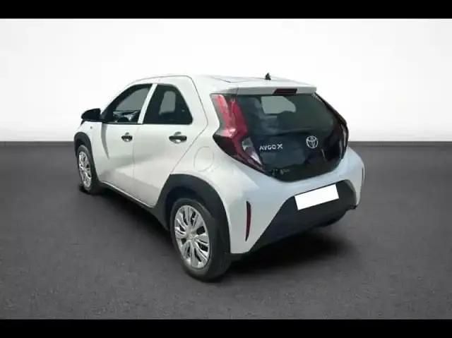 Occasion Toyota Aygo X Active 72 ch (52 kW) 2023 Blanc SUV