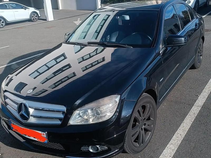 Noir Utilisé 2009 Mercedes C200 Avantgarde Berline | 7 500 € (Prix cher) - Image 1/4