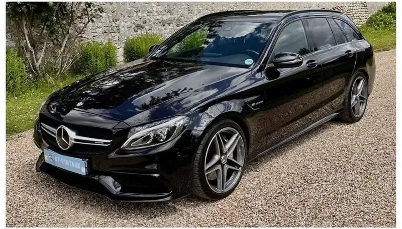Noir Utilisé 2016 Mercedes C63 AMG AMG | 45 900 € - Image 1/4