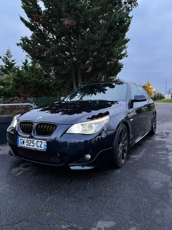 Noir Utilisé 2008 BMW 530 Sport Line Berline | 11 200 € - Image 1/4