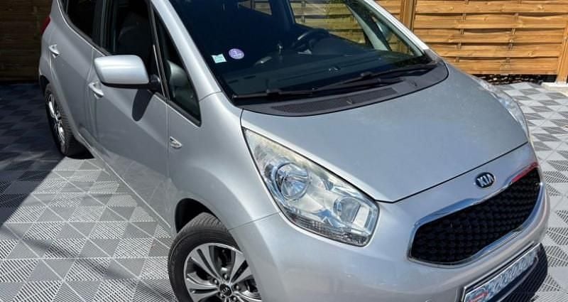 Utilisé 2016 Kia Venga Premium Citadine | 7 490 € (Super prix) - Image 1/4