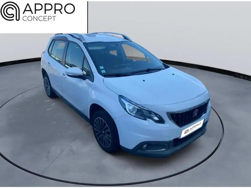 Blanc Occasion 2018 Peugeot 2008 Active SUV | 7 990 € - Image 1/4