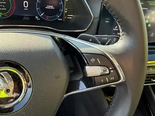 Occasion Skoda Octavia Style 150 ch (110 kW) 2024 Argent brillant métallisé Break