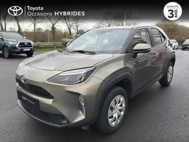 Bronze impérial (m) Occasion 2022 Toyota Yaris Cross SUV | 19 980 € (Super prix) - Image 1/4