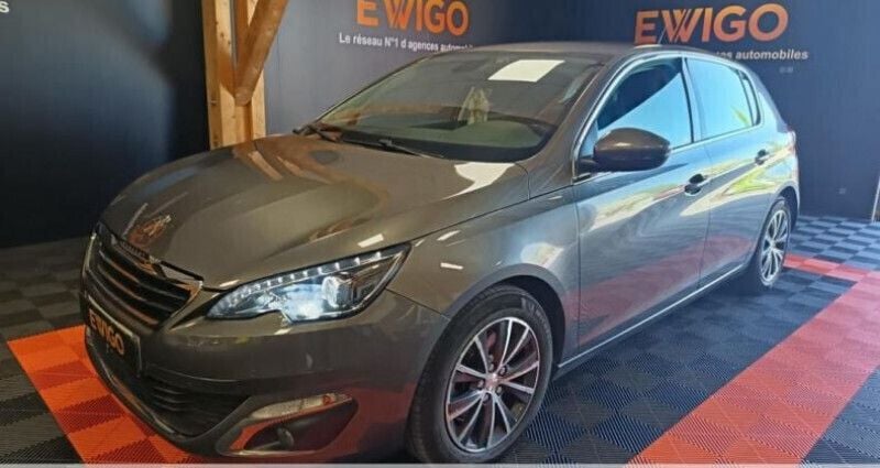 Utilisé 2016 Peugeot 308 Allure Berline | 13 490 € (Super prix) - Image 1/4