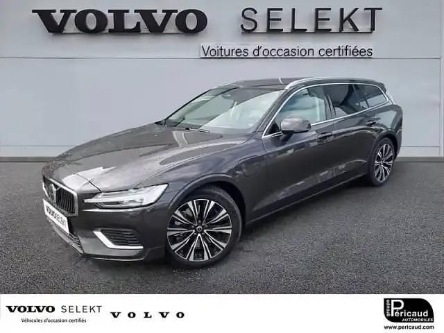 Gris Nouvelle 2025 Volvo V60 Ultra Break | 62 900 € (Bon prix) - Image 1/4