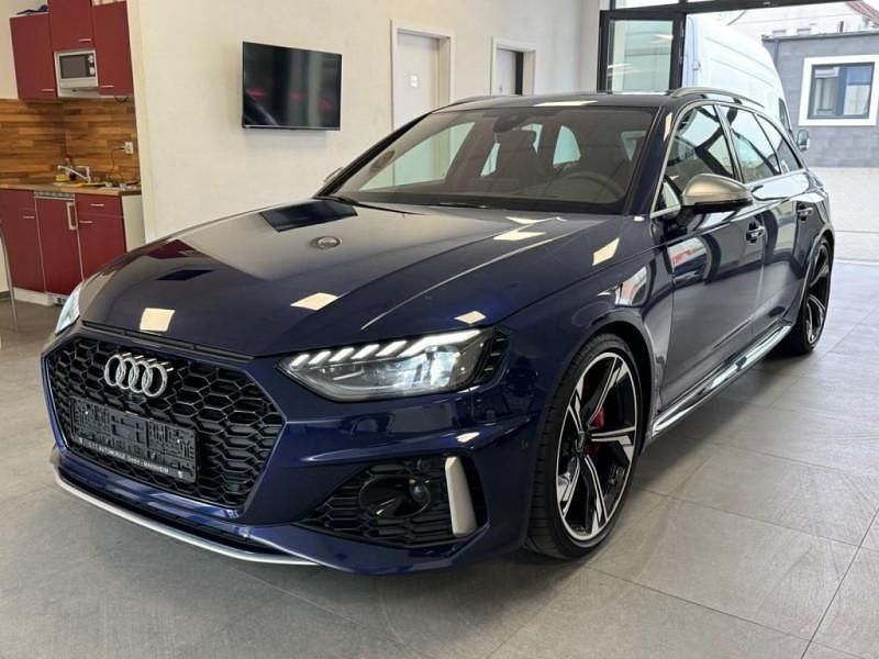 Utilisé 2023 Audi RS4 Sport Break | 60 950 € - Image 1/4