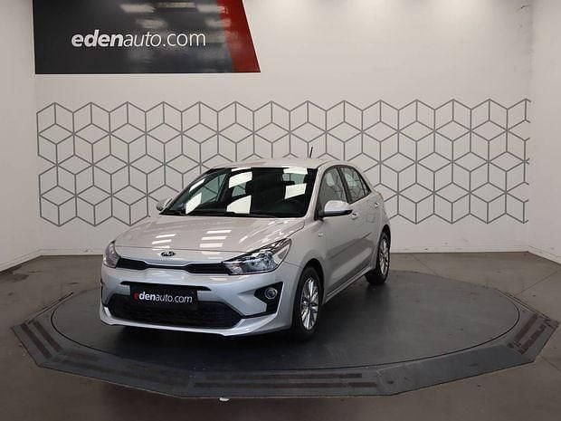 Gris Utilisé 2021 Kia Rio Active | 12 990 € (Prix juste) - Image 1/4