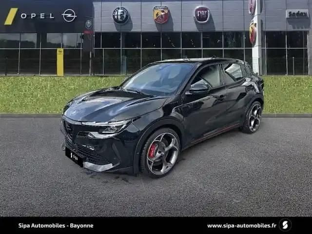 Noir Utilisé 2025 Alfa Romeo Junior Veloce SUV | 40 990 € (Super prix) - Image 1/4