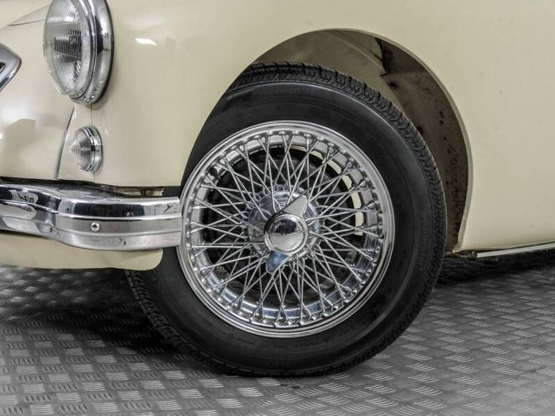 Occasion MG MGA 98 ch (72 kW) 1958 Blanc Cabriolet