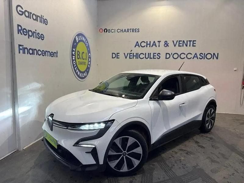 Occasion Renault Mégane Evolution 97 kW (132 ch) 2023 Blanc SUV