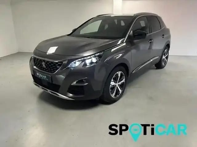 Gris platinium / noir perla nera Utilisé 2018 Peugeot 3008 GT-line SUV | 13 990 € (Bon prix) - Image 1/4