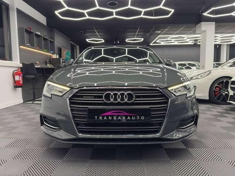 Occasion Audi A3 Design 185 ch (136 kW) 2018 Gris Berline