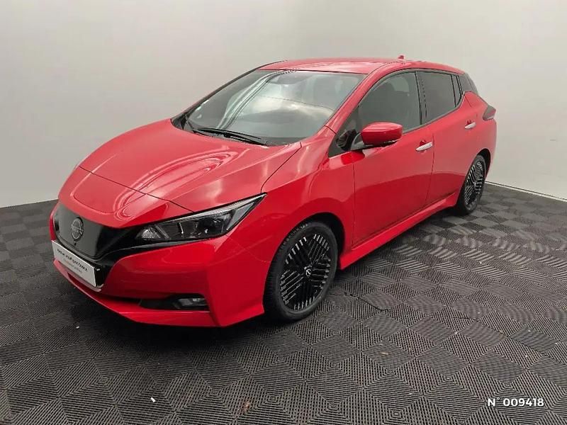 Rouge Occasion 2022 Nissan Leaf Acenta Citadine | 19 990 € (Prix cher) - Image 1/4