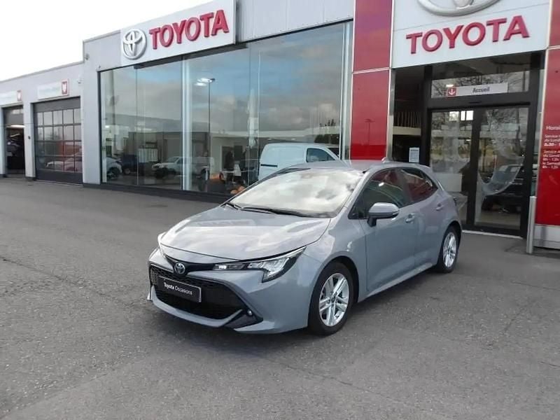 Blanc Utilisé 2023 Toyota Corolla Berline | 23 990 € (Prix juste) - Image 1/4