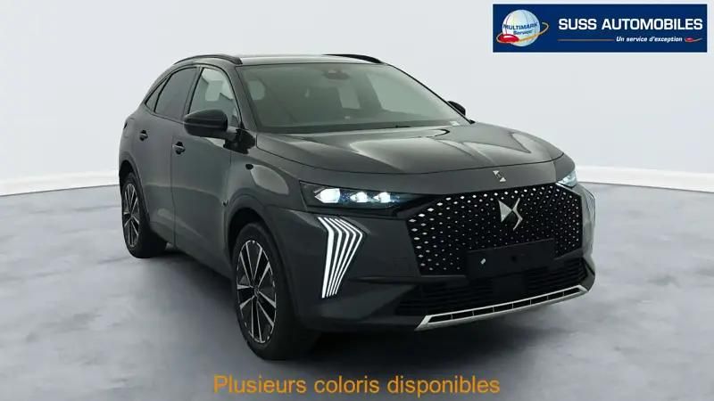 Gris Nouvelle 2025 DS Automobiles DS7 Crossback SUV | 36 858 € (Prix juste) - Image 1/4
