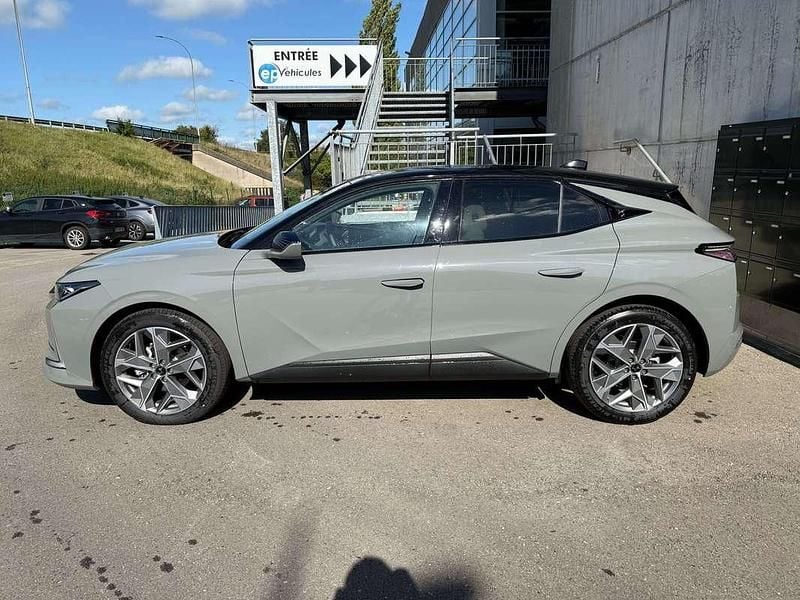 Occasion DS Automobiles DS4 131 ch (96 kW) 2025 Gris Berline