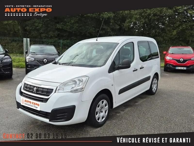 Blanc Utilisé 2017 Peugeot Partner Active Monospace | 10 890 € (Prix juste) - Image 1/4